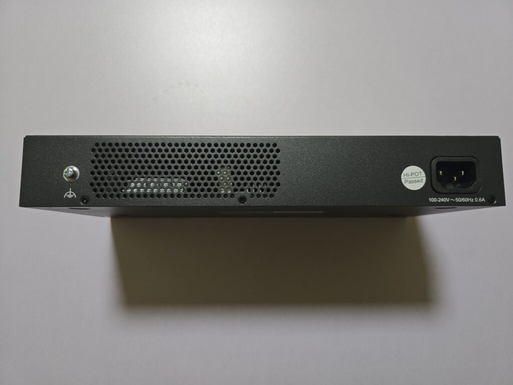 TP-Link LS1024G