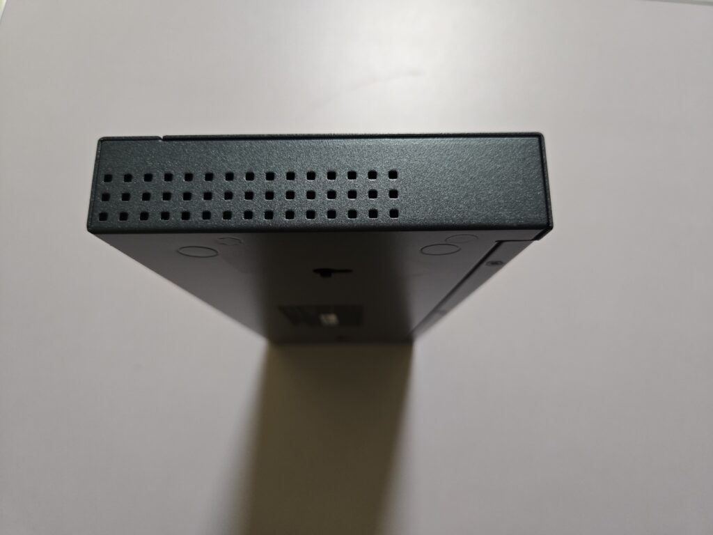Test i recenzja TP-Link TL-SG116 – Gigabitowy switch na 16 portów, który po prostu działa 5 TP-Link TL-SG116
