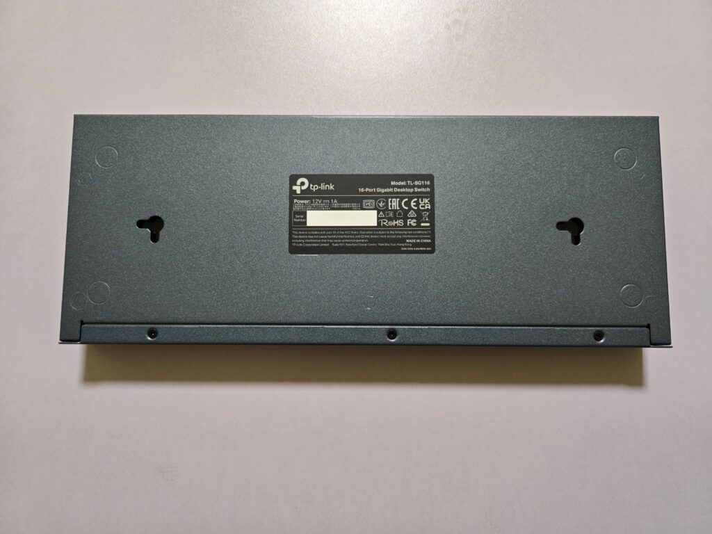 Test i recenzja TP-Link TL-SG116 – Gigabitowy switch na 16 portów, który po prostu działa 10 TP-Link TL-SG116