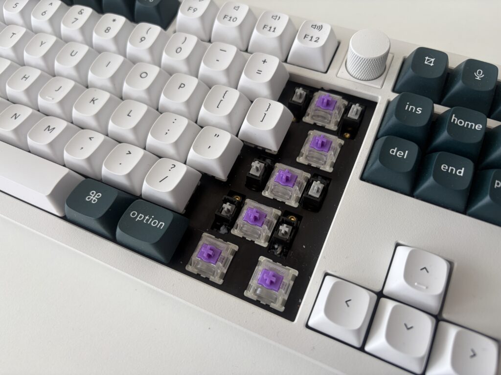 Aluminiowy czołg z magnetycznym sercem. Test i recenzja Keychron Q3 HE 8 Keychron Q3 HE 5