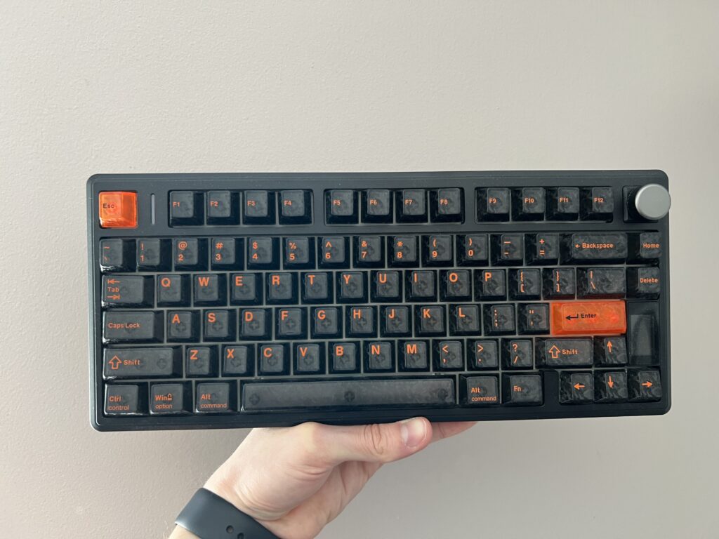 Test i recenzja Epomaker TH80 V2 Pro - Odważny design, ale czy coś jeszcze? 6 Przod